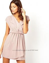 Asos пепельно- розовое  нежно- розовое мини платье с запахом, размер Xs-S