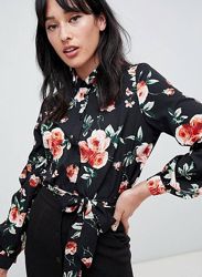 Шикарная трендовая черная блуза с цветочным принтом и поясом unique 21 asos