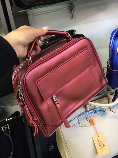 Клатч в бордовом цвете натуральная кожа , кожаные клатчи