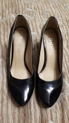 Жіночі туфлі 33 розмір 