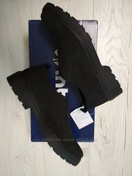 Женская обувь