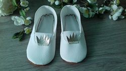 Нарядные чешки с короной