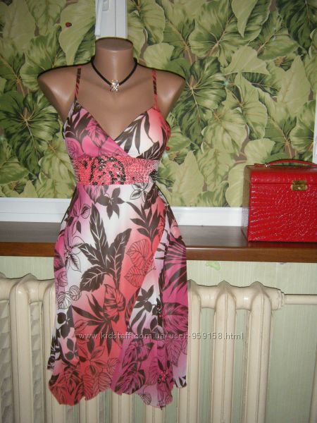 новый, фирма BAYкрасивый сарафан, летнее платье, с плотными чашечками