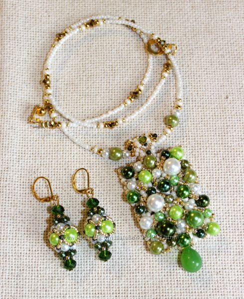 Жемчужный комплект, серьги и кулон