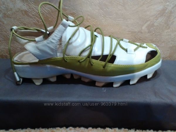 Обувь женская 35-36 размер