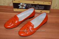 туфли 41размер из натуральной кожи оранжевого цвета