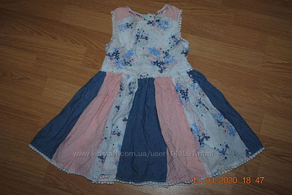 Платье на 4-5 лет
