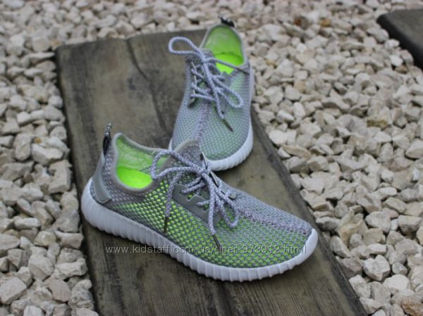 детские кроссовки