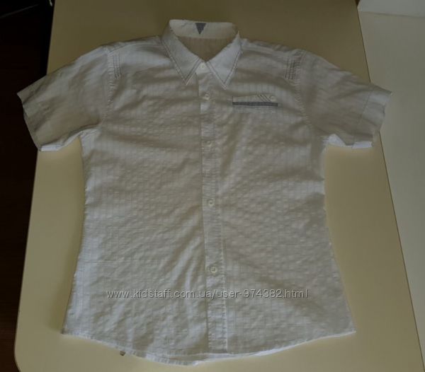 Рубашка белая с коротким рукавом 152-158