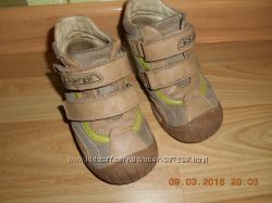 Черевички Bartek 25р