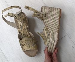 #10: 37р,2000 грн