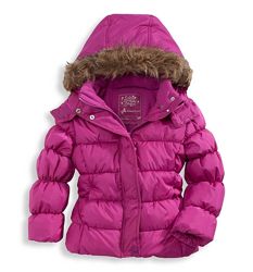 Хорошенькая тепленькая курточка для девочек C&A, размер 98