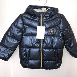 Темно-синяя блестящая курточка для малышек с сайта C&A, р-ры 80, 86