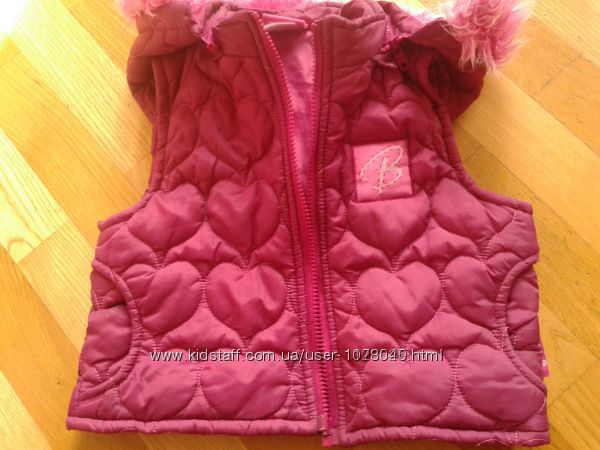 безрукавки жилетки