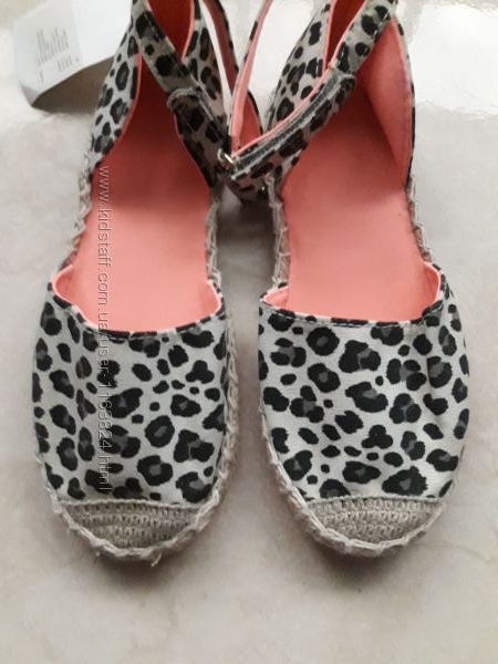 Новые туфли H&M 29 р-ра 18 см леопардовый принт