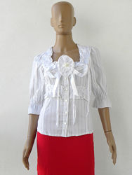 Чудова блуза в сріблясту полоску 42-48 розміри 36-42 євророзміри.