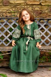 Дитяча зелена сукня з натурального льону