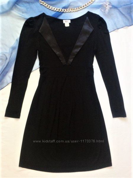 Черное трикотажное платье bonprix