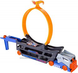 Автовоз-пускатель с петлей Hot Wheels Stunt & Go Hauler Track Set