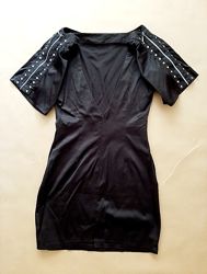 ASOS Стильне облягаюче чорне плаття відкрита спина S