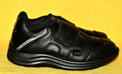 Кроссовки Kickers 26р
