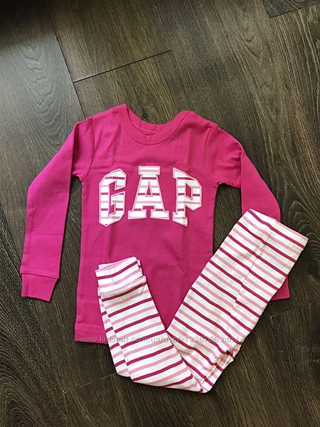 Пижама Gap на 3 годика