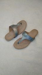 Вьетнамки, шлепанцы