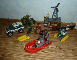 Lego,  City Arctic, Lego Crooks Hideout
