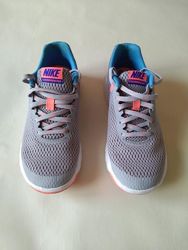 Кроссовки сетка ТМ Nike.