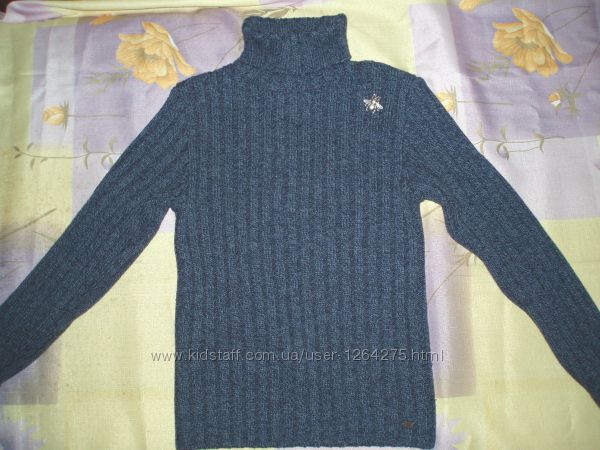 Шерстяной свитер бренда Junker jeans, декор в стиле Joseff of Hollywood 