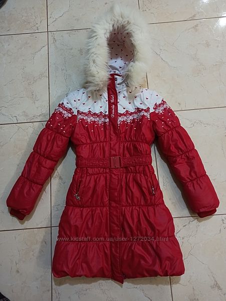Фирменная зимняя курточка пальто для девочки. Donilo