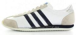 Кроссовки Adidas Originals,  новые, оригинал