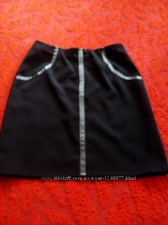 Стильная черная юбка