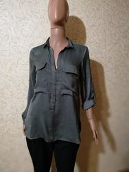 Серо-зеленая атласная блузка Zara