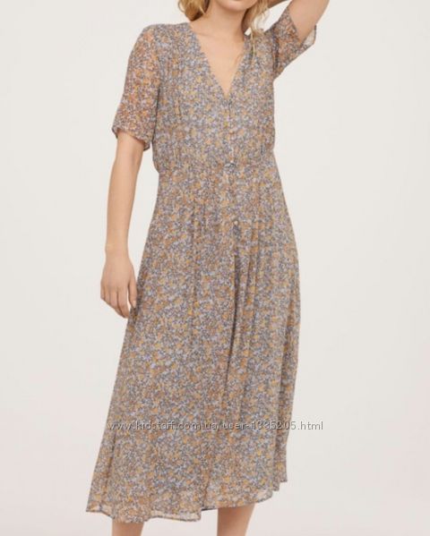 Стильное шифоновое платье H&M в мелкий цветочек.
