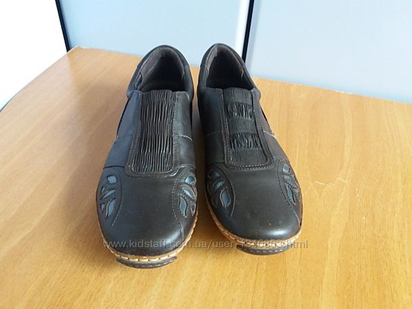 Мокасины - туфельки Clarks из натуральной кожи Англия размер 38,5
