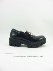 Туфли мокасины женские кожаные лак  лаковые