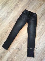 Крутые серые фирменные джинсы для девочки 10-12 лет