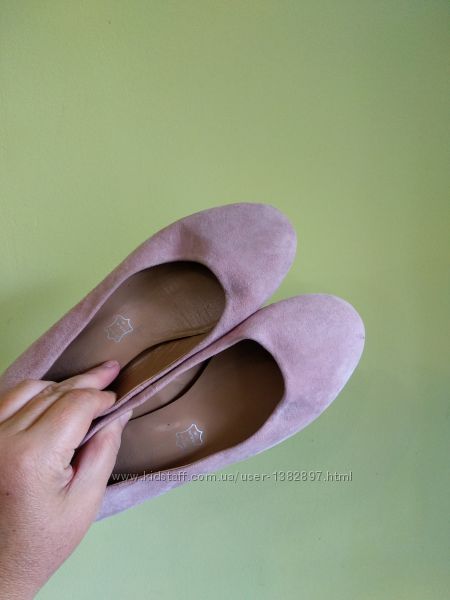 Туфлі 37 розмір бренд Andre