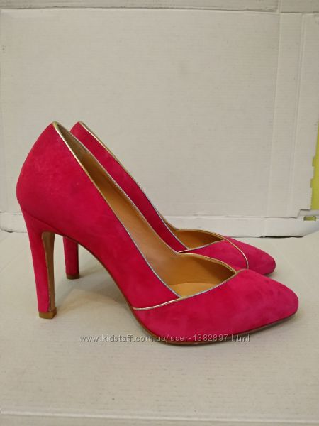 Туфлі 35 розмір бренд Minelli