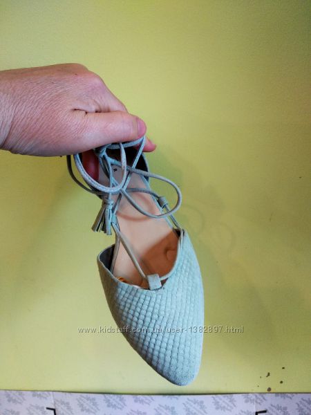 Босоножки  40 розмір