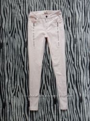 Стильные пудровые джинсы скинни Zebra, 38 размер 
