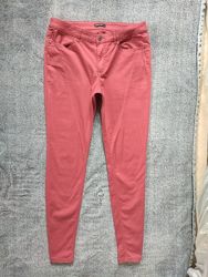 Стильные джинсы скинни Laura Torelli, 42 размер.