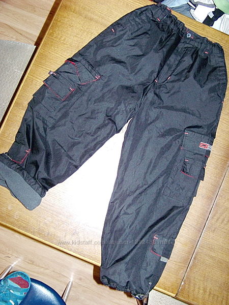 2 модели черных утепленных лыжных штанов на 7-8-9 лет
