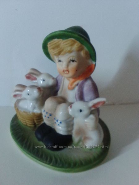 Статуэтка Германия  Мальчик с зайцами.