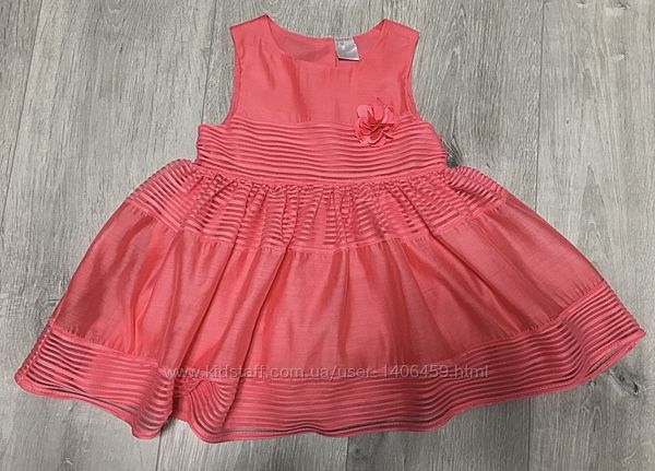 Нарядное платье H&M персиковое платьице на 1-1, 5 года