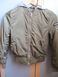 Демисезонная куртка бомбер H&M