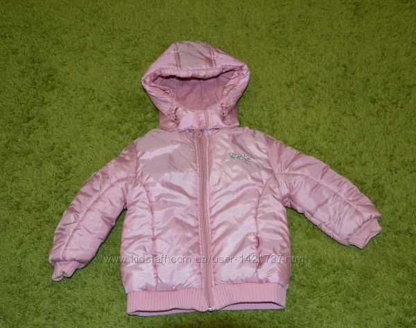 Ніжно-рожева курточка для дівчинки