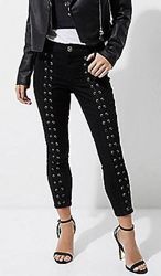 Суперовые стильные укороченные джинсы скинни со шнуровкой River Island Moll