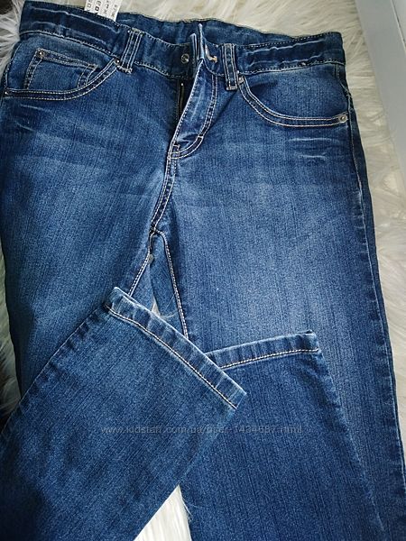 Стрейчеві джинси джинсы на худенькую девочку benetton jeans